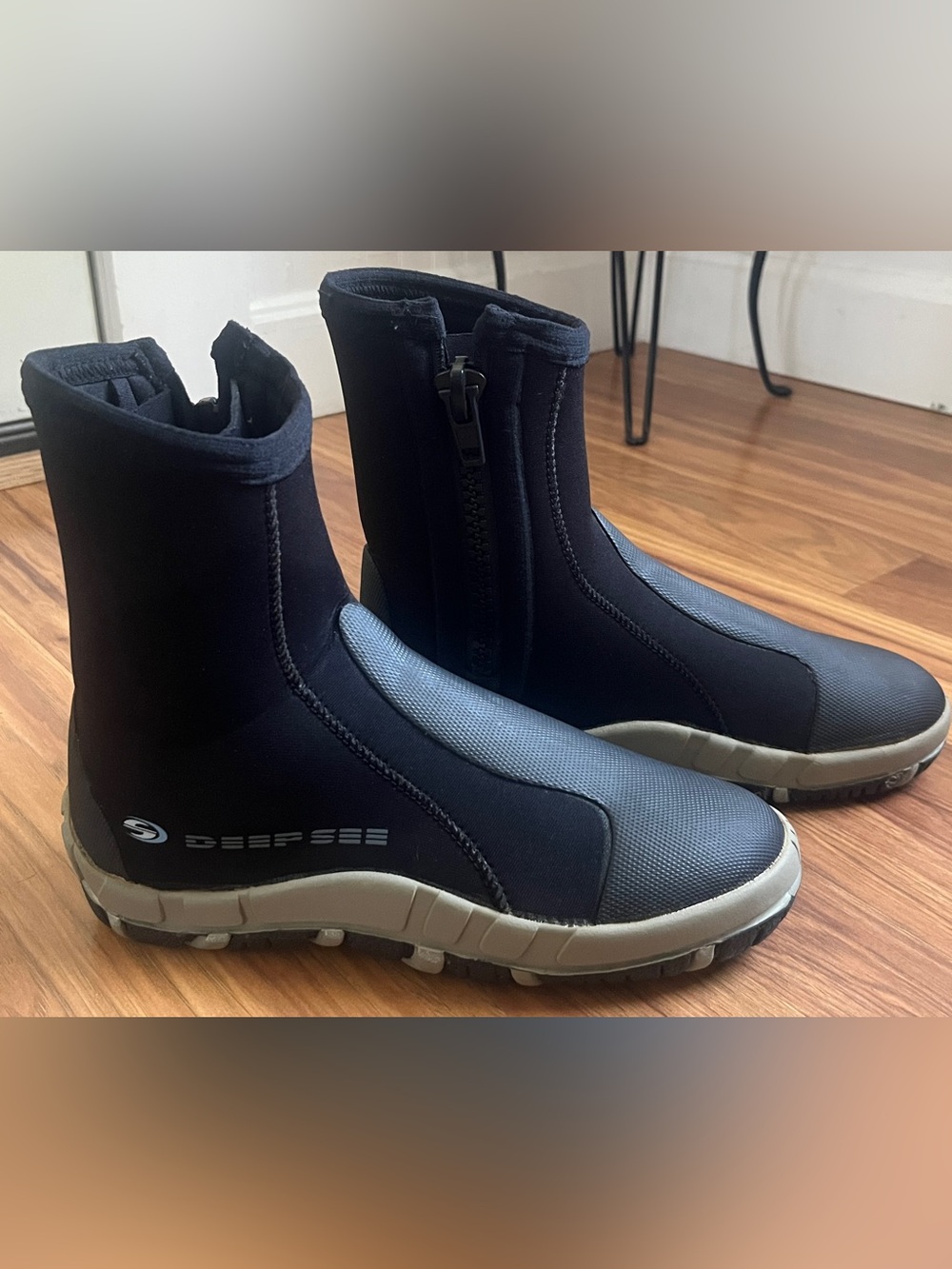 Deep See Manta Heavy Duty Neoprene Dive Boots Scuba Booties Zip Up Size 8 6.5mm